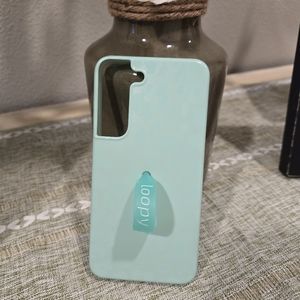 S22 Loopy Case